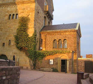 Das Ritterbad in der Abenddämmerung.