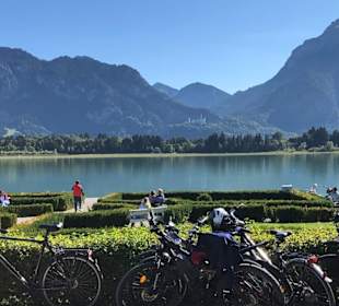 Blick über den See vom Festspielhaus