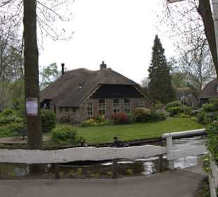 Geben Sie dem Bild einen Titel*Giethoorn