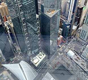 Blick auf einen Brunnen 