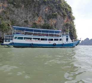 Unser gemütlicher Ausflugsdampfer,