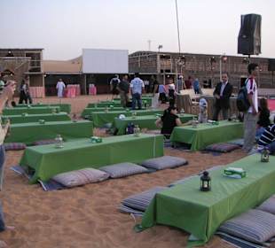 Im Wüstenlager bei den Nomaden