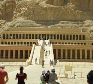 Totentempel der Hatschepsut