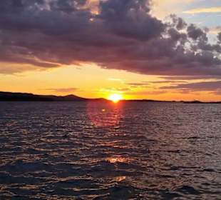 Sonnenuntergang am Hafen