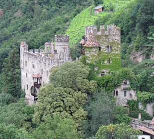 Brunnenburg/Landwirtschaftsmusem