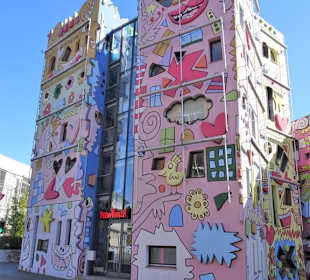 Ansichten des Happy Rizzi House