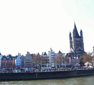 Rhein-Schifffahrt mit der Köln - Düsseldorfer