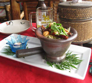 Kunstvolles Essen im JIP-Shop-Restaurant