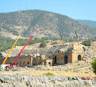 Das Amphietheater von Hierapolis