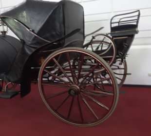 Fürstlicher Marstall