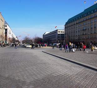 Pariser Platz vor dem Tor