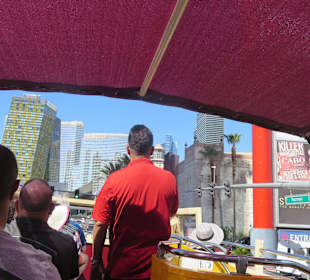 Unser Guide auf der Hop-on-Hop-off-Tour