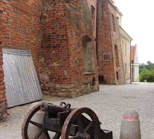 Wejście do zbrojowni