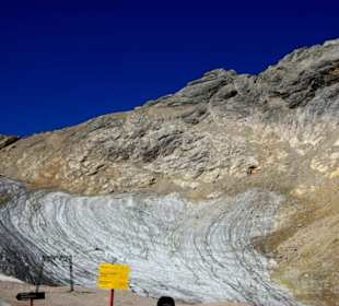 Zugspitzplatt mit Schneereste