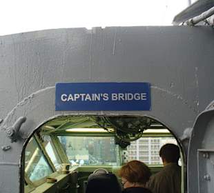 Auf der USS Intrepid