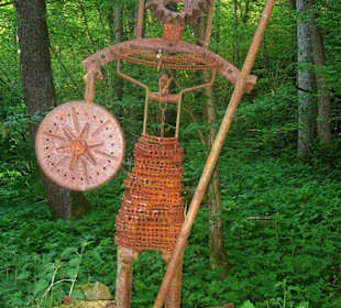 Kunstwerk als Teil des Skulpturenweges