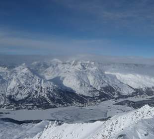 Blick vom Corvatsch im Winter