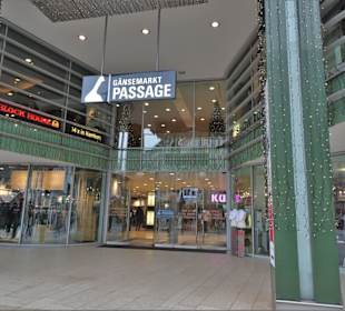 Eingang zur Gänsemarkt Passage