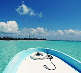 Blick in die Bucht (natürliche Badewanne) vom Boot