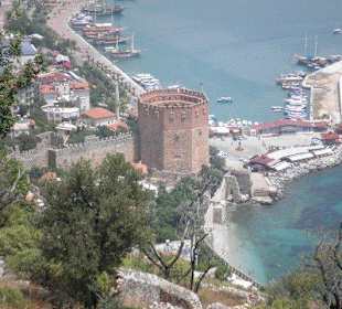 Hafen von Alanya von ganz oben 
