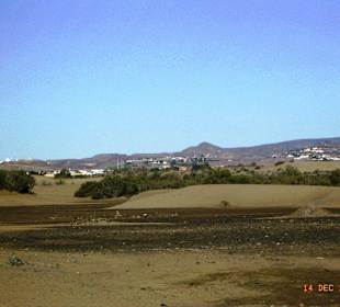 Die Dünen von Maspalomas mit Blick zu den Bergen