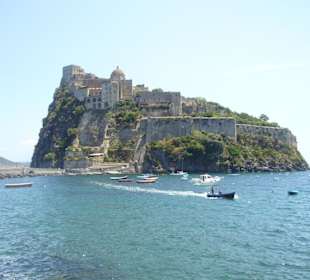 Castel Aragonese in Ponte