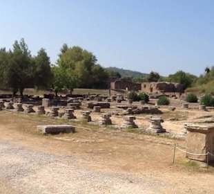 Пьедестал награждения олимпийских атлетов