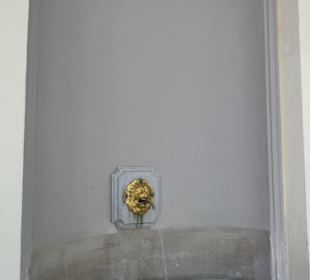 Beim Elisenbrunnen in Aachen