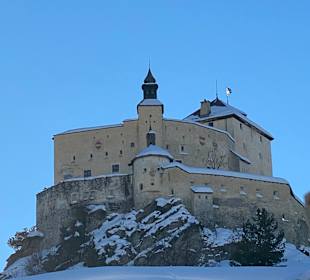 Schloss Tarasp