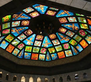 Beautiful colourful dome in the souk