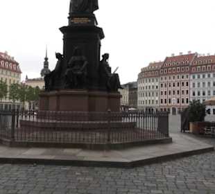 Rund um die Frauenkirche