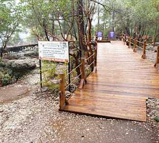 Zuwegung zu den Plattformen