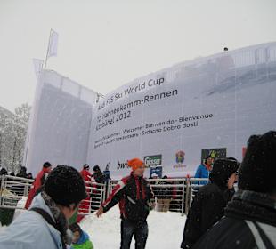 Innenraum am Tribühne Hahnenkammrennen