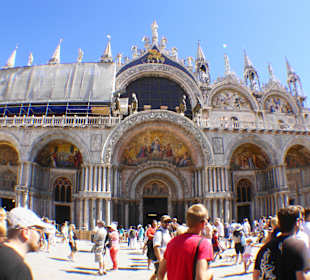 Markusdom mit Fischauge fotografiert