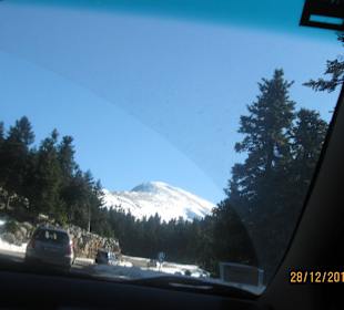 Viele fahren nach dem Ski Center