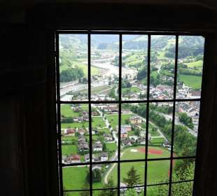 Blick durch ein Fenster