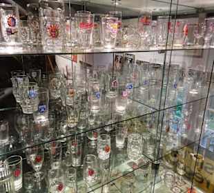 Gang durch die Ausstellung des Museums