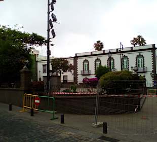 Sehenswürdigkeiten in Arucas, bitte zuordnen Danke