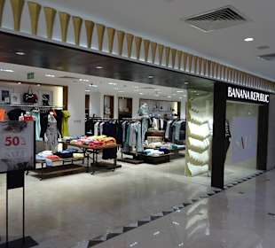 Im Shoppimgcenter unterwegs