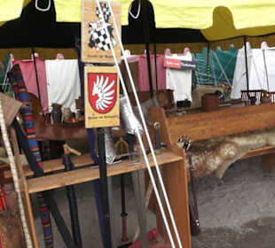 Jahrhundertmarkt und Ritterturney 