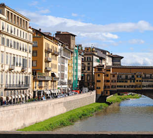 Ponte Vecchio Bridge