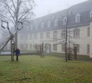 Eingang vom Klingenmuseum 