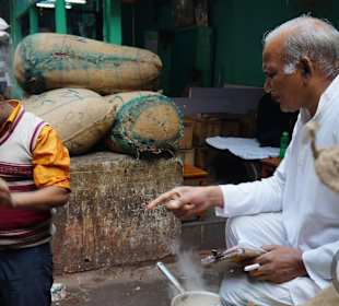 Indian chai in the middle of hustle and bustle