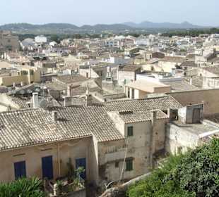 Blick von der Kirche über Arta