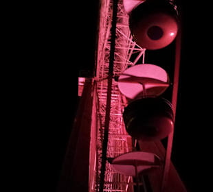 Das Riesenrad bei Nacht