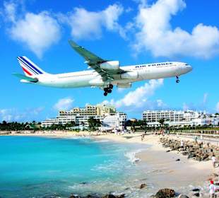 Anflug auf Juliana Airport