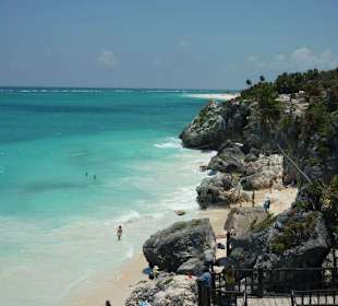 Tempelanlage am Meer