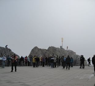 Zugspitzkreuz und Aussichtsplattform