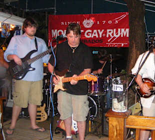 Carter Brother in Hog´s Saloon