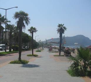 Strandpromenade Richtung Alanya